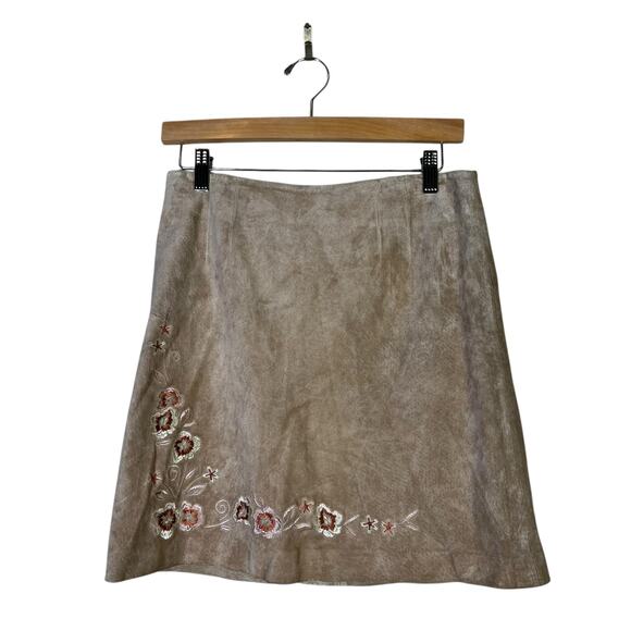Sutton Studio 100% Leather Suede Embroidered A-Line Skirt Womens 6P Brown Boho - Picture 2 of 8